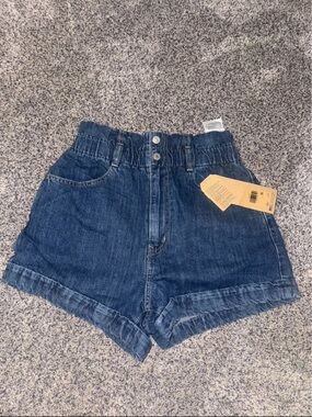 Levi's Dark Blue High-Waist Denim Shorts